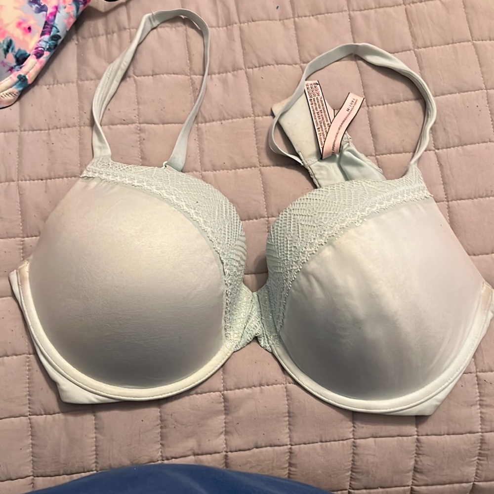 Light green VS bra